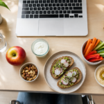 Comment composer une collation vraiment rassasiante au bureau sans passer par les produits ultra-transformés