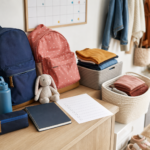 Préparer une garde alternée sans tensions : la méthode simple pour organiser sacs, infos et routines entre deux maisons