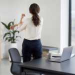 Routine de pause active au bureau : la méthode simple en 3 temps pour bouger sans bouleverser sa journée