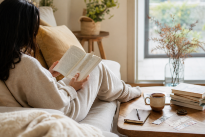 Comment lire plus de livres sans se disperser : choisir un format, un moment et une méthode adaptés à son quotidien