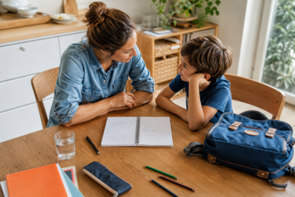 Comment préparer un entretien de rentrée avec son enfant pour faire le point sur l’école, les émotions et les besoins du moment