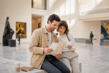 Comment préparer un week-end de visite de musée sans fatigue : itinéraire, billets, pauses et bons réflexes