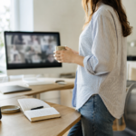Télétravail et réunions enchaînées : créer un sas de 10 minutes entre deux visios pour rester concentré